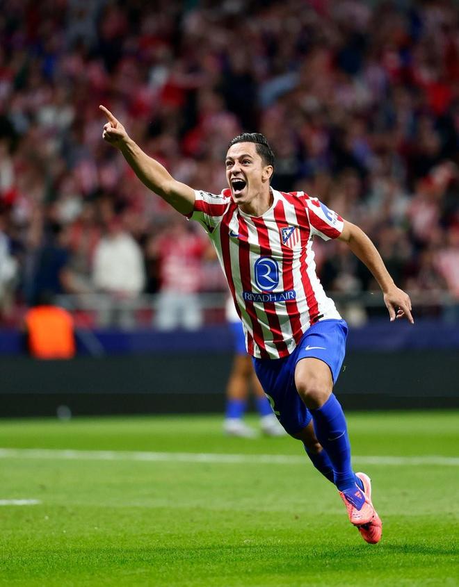 老鹰半场6人得分上双，play-by-play纪元以来队史首次突破（老鹰半场6人得分上双，队史在play-by-play纪元首次达成）