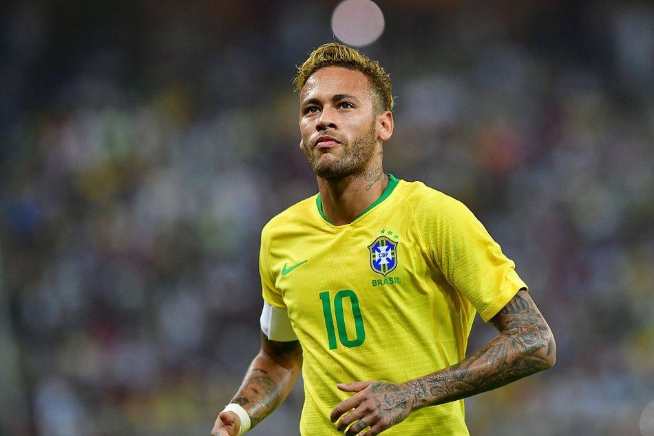 伊劳拉：我们和曼联都是攻强于守，双方踢得非常开放（伊劳拉：我们与曼联攻强守弱，比赛将十分开放）