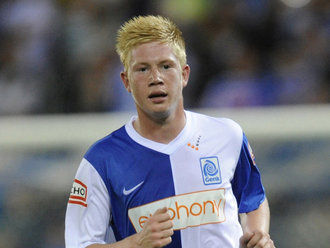 欧冠淘汰赛前瞻：拜仁主场迎战切尔西,（欧冠淘汰赛焦点战前瞻：拜仁坐镇安联对阵切尔西）