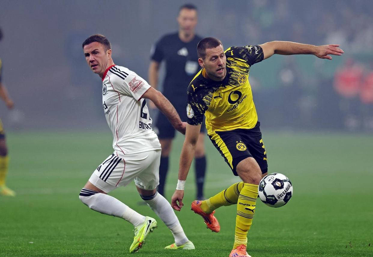 TA：阿森纳未积极推动冬窗出售球员；预计明夏将买断因卡皮耶（TA：阿森纳今冬不主动清洗，明夏或买断因卡皮耶）