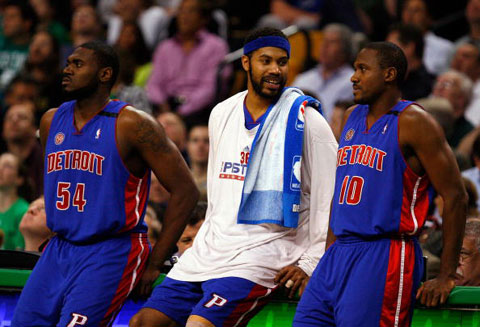 赫内斯：孔帕尼有两三个优点，他只谈论足球不给记者提供素材（赫内斯：孔帕尼有几项长处，只谈足球不给媒体谈资）