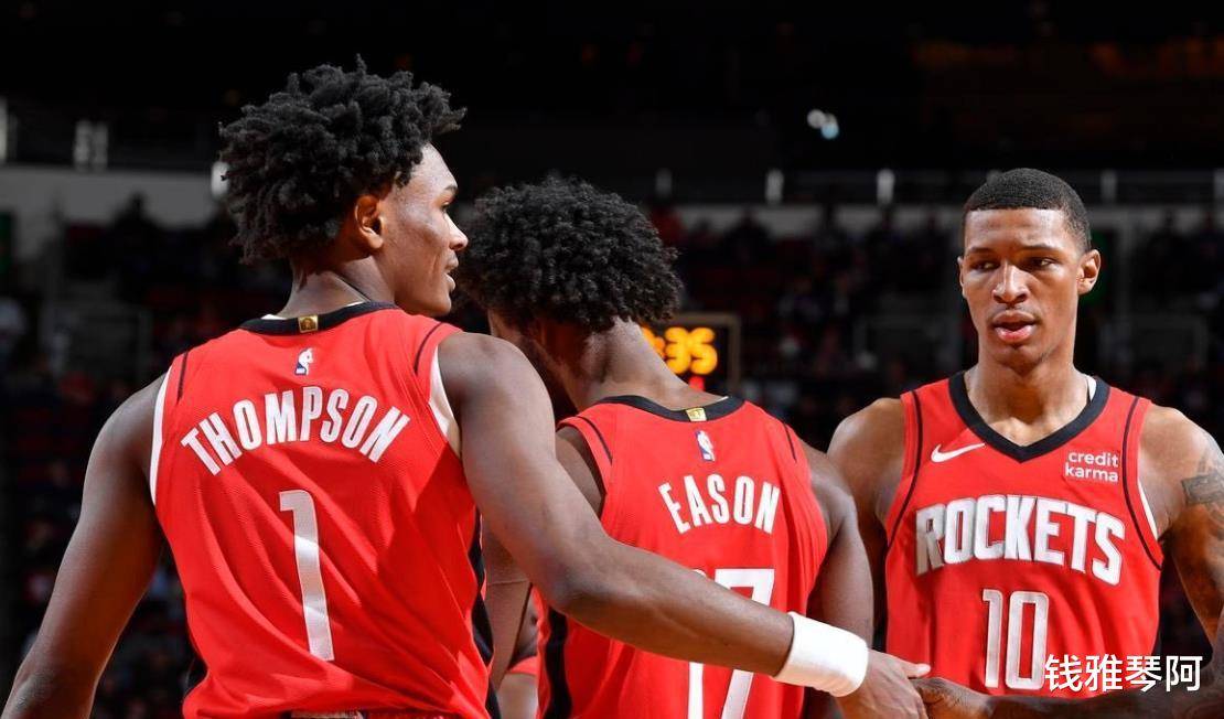 皇马发文祝贺巴黎夺洲际杯冠军：祝贺你们，当之无愧（皇马向巴黎发来贺电：恭贺夺得洲际杯，实至名归）