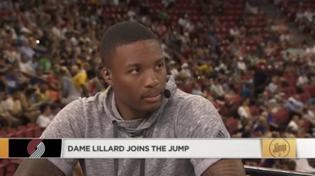 VAR回顾：曼联在狼队的两次手球点球（VAR复盘：曼联对阵狼队两次手球点球判罚）