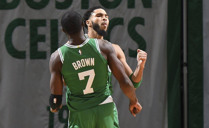 美记：弗拉格近6场三分12中2，中近距离才能让他得心应手（美媒：弗拉格近6战三分12投仅2中，中近距离才是他的舒适区）