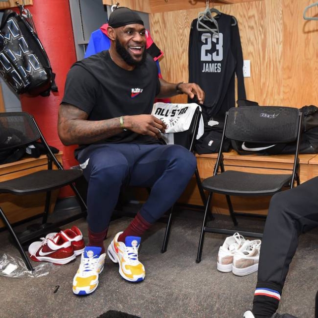 纳帅谈施蒂勒落选：和球员沟通过了，斯图加特对此不满才正常（纳帅谈斯蒂勒无缘名单：已与其沟通，斯图加特不满合乎常理）