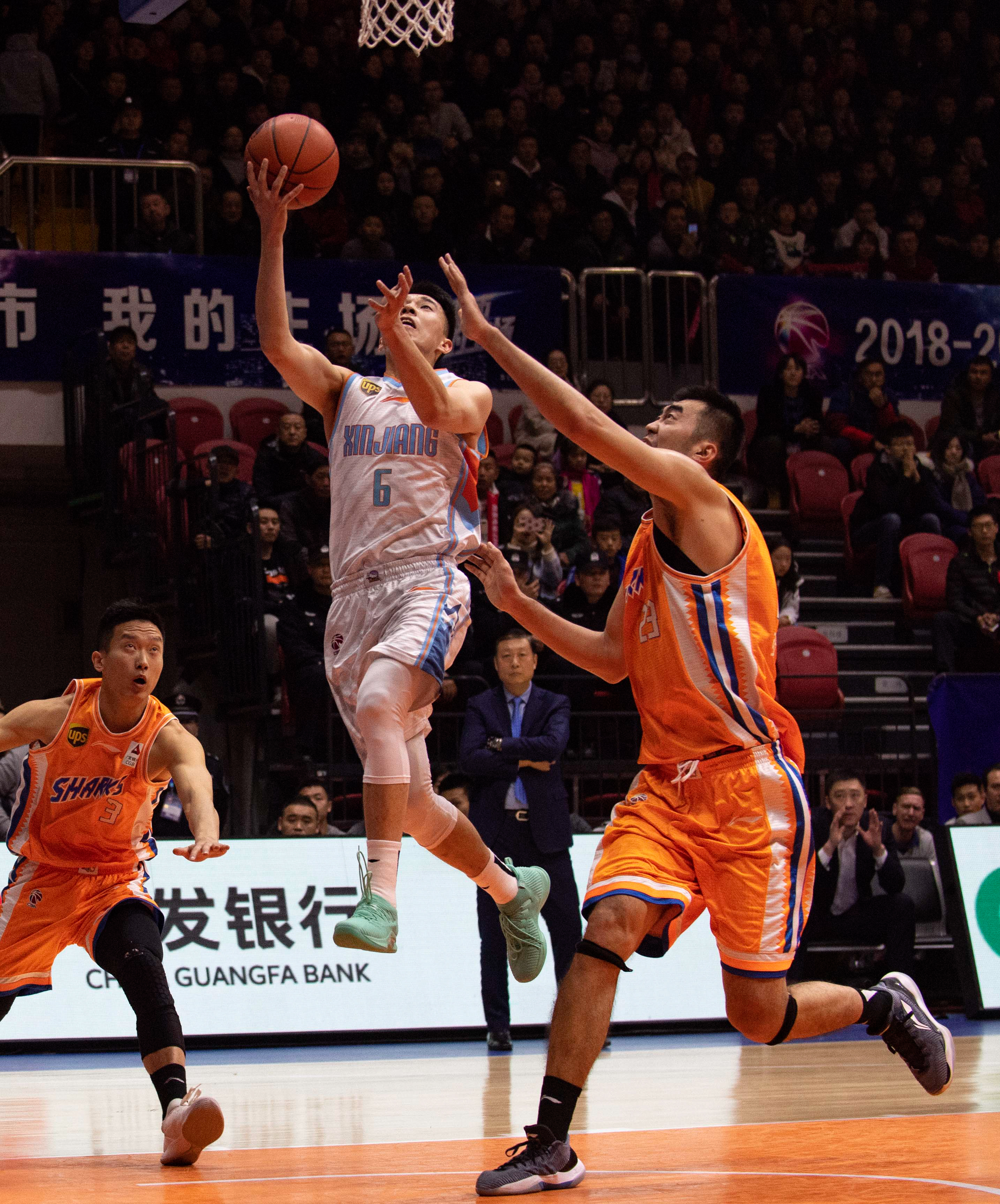 日媒：日职联银靴拉唐将离开大阪樱花，或加盟中超（日媒：J联赛银靴拉唐将告别大阪樱花，或转投中超）