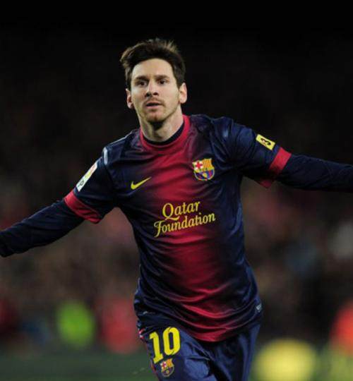 里贝里谈阿拉巴：我曾教导他不要被外界所诱惑，专心在球场提升自己（里贝里谈阿拉巴：我曾告诫他远离诱惑，专注在球场提升自我）