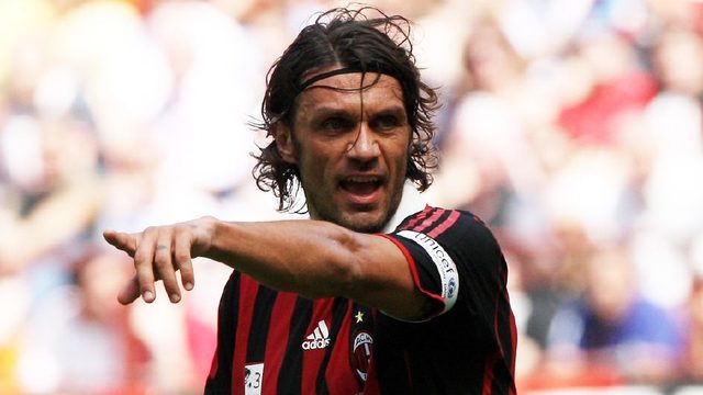 跟队记者：米兰将在周五和维尔图斯恩泰拉进行友谊赛（随队记者：米兰将于周五与维尔图斯恩泰拉进行热身赛）