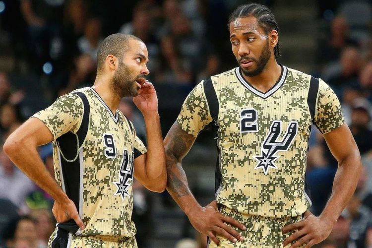 埃斯特雷马杜拉总监：很高兴抽到塞维，将会共同向雷耶斯致敬（埃斯特雷马杜拉总监：与塞维利亚相遇欣喜 将携手向雷耶斯致敬）