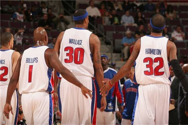 卡特：我和里斯能在2v2中击败阿德巴约和阿贾·威尔逊（卡特豪言：与里斯搭档2v2可击败阿德巴约与阿贾·威尔逊）